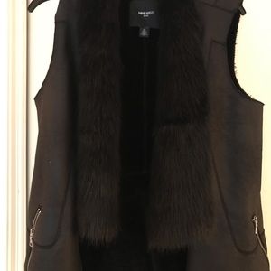 Vest black adorable faux fur
